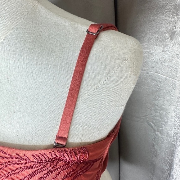 Maaji Sangria The Beverly Reversible Bikini Top in Viva La Vida in Medium - Picture 6 of 15